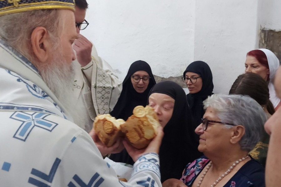 NA KOSMETU OSNOVAN NOVI SRPSKI MANASTIR: Snažna poruka vladike Teodosija u ovom svetioniku vere u teškim trenucima