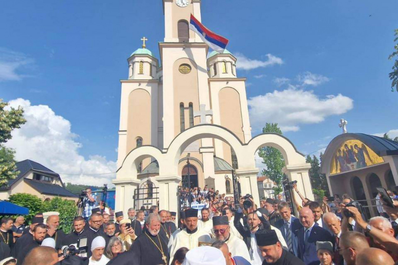 ISTORIJSKI DAN ZA TUZLU: Osvećenje fresaka u Sabornom hramu starom 142 godine