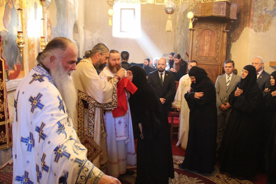 Arhijerejska liturgija na praznik Svetog kralja Vladislava