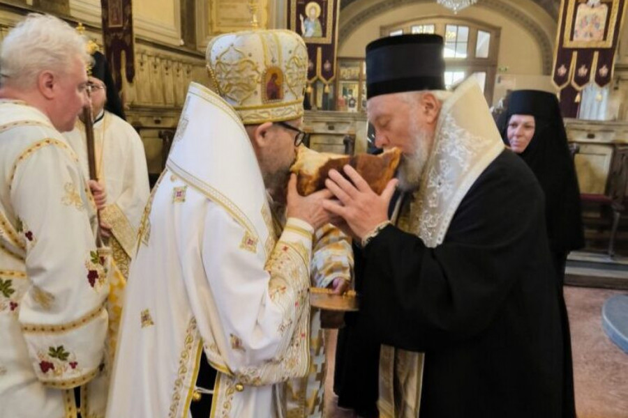 POGLEDAJTE KAKO VLADIKA SLAVI IMENDAN: Mitropolit Lukijan molitveno obeležio praznik svog imena i svetitelja (FOTO GALERIJA)