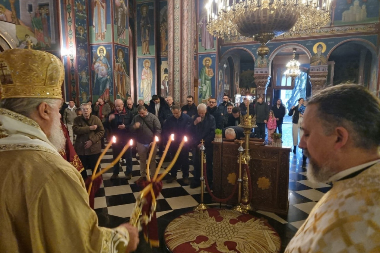 PRAZNIŠNO PRAVOSLAVNO SABRANJE U SLOVENIJI: Vladika Kirilo bogoslužio u srcu Ljubljane