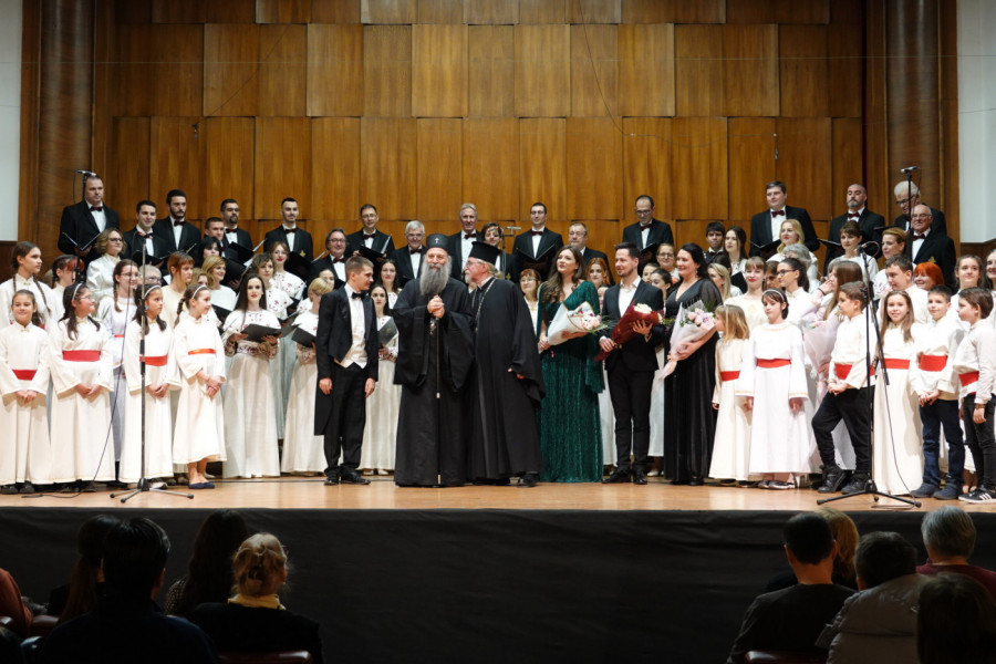 KONCERT U SLAVU BOGA I KULTURNE BAŠTINE: Božanstvenim nastupom Prvo beogradsko pevačko društvo obeležilo dve značajne godišnjice