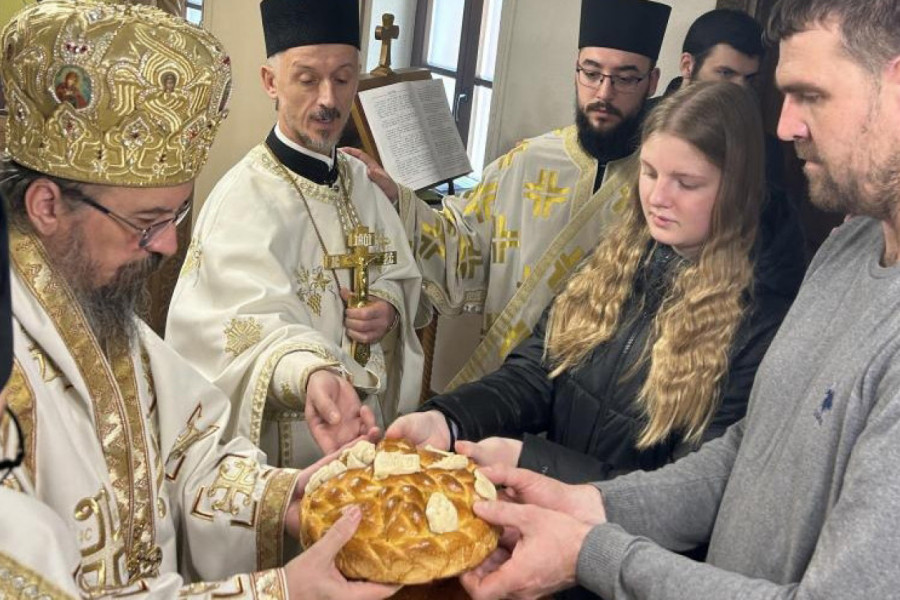 SVETLOST PRAVOSLAVLJA U HRVATSKOJ: Liturgijom koju je služio vladika Gerasim u Jastrebarskom proslavljen praznik Vasilija Velikog