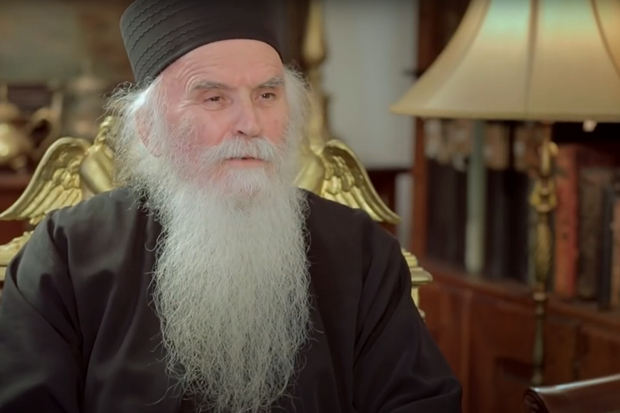 OVAJ GREH SE IZJEDNAČAVA SA UBISTVOM, A SVI GA SMATRAMO BEZAZLENIM! Arhimandrit Stefan otkrio čime se pred Bogom nije za igrati