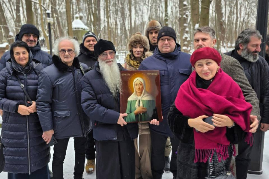 MIŠA NAKON ODLASKA NA SVETU GORU VIŠE NIJE ISTI: Hilandar je posetio preko 100 puta i gde god da krene nosi jako vredan dar