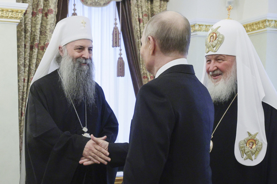 PUTIN UGOSTIO SRPSKOG PATRIJARHA PORFIRIJA U MOSKVI!