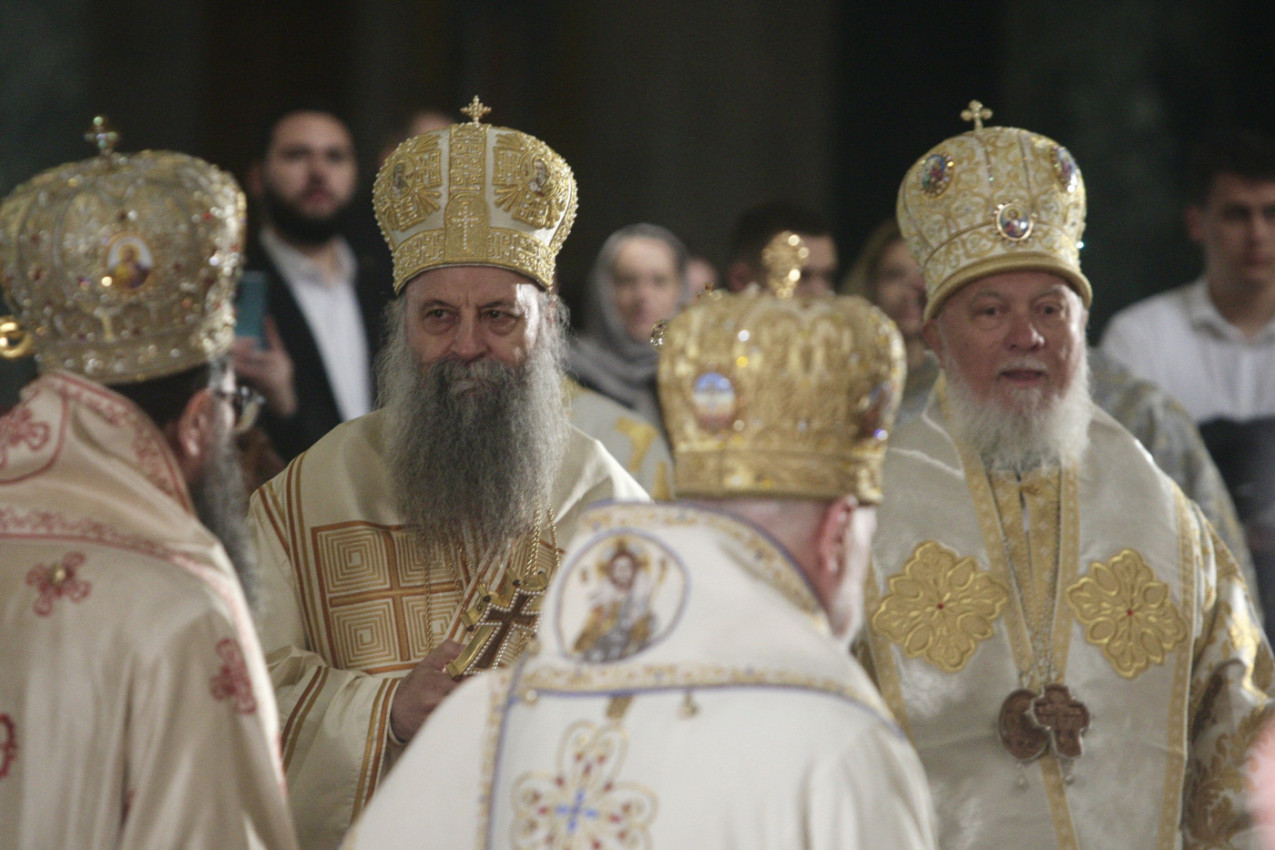 PRED CRKVOM SU VAŽNE ODLUKE:  Počelo zasedanje Sabora SPC (FOTO)