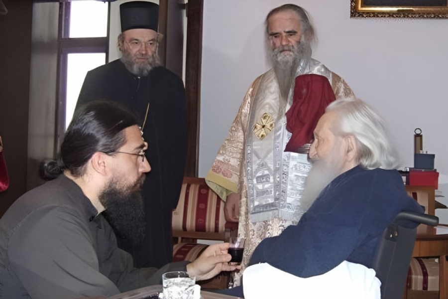 KO JE NOVI MITROPOLIT U CRNOJ GORI: Put od ratnih strahota Sarajeva, preko bliskog saradnika Patrijarha Pavla, do trona u Đurđevim Stupovima