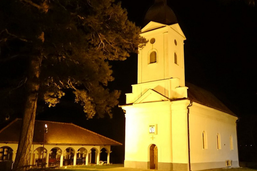 NA SAMO SAT VREMENA VOŽNJE OD BEOGRADA NALAZI SE VELIKA SVETINJA: Retko ko zna da se ovde čuvaju mošti Svetog apostola Luke