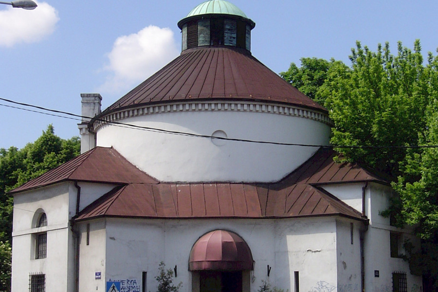 MISTERIJA ZEMUNSKE CRKVE - SVI MISLE DA JE SINAGOGA: Stalno prolazite pored ove bogomolje, a ne znate ko se tu moli
