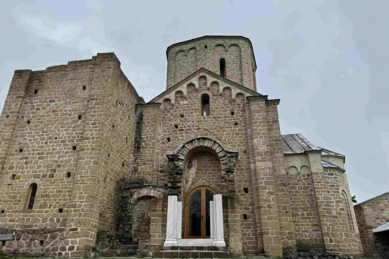 MANASTIR ĐURĐEVI STUPOVI POD OPSADOM: Brutalni teror nad Srpskom pravoslavnom crkvom u Crnoj Gori