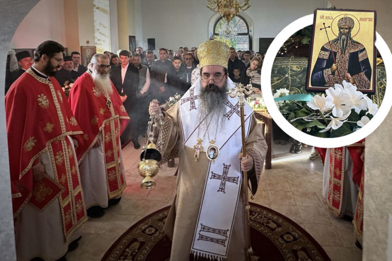 U MILOŠEVCU ZASIJALA SVETLOST NEMANJIĆA: Odežda Svetog kralja Milutina stigla u Hram Svetog Simeona Stolpnika
