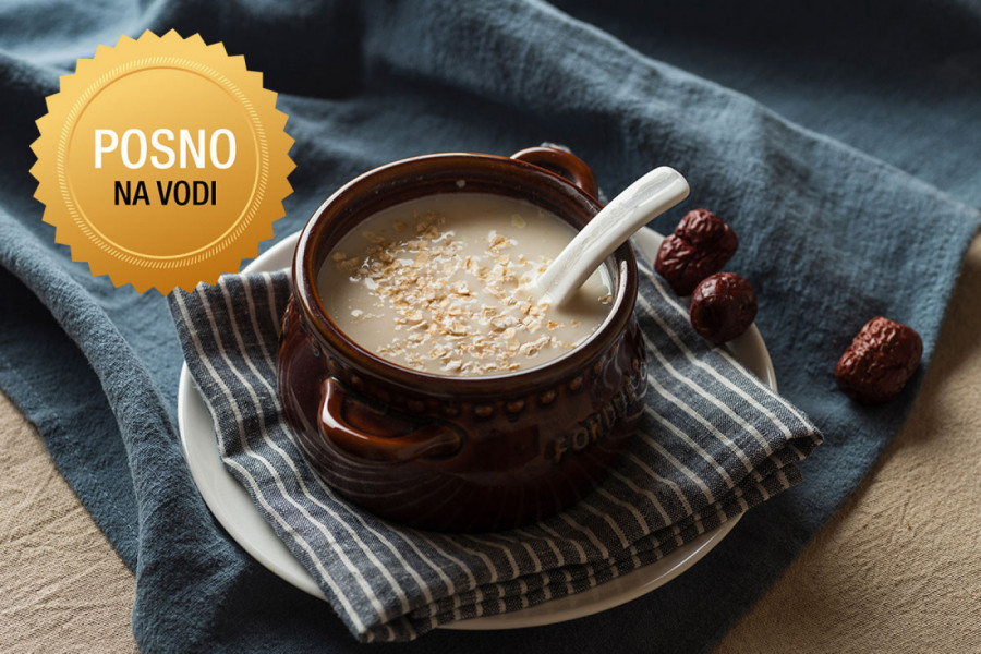 MANASTIRSKA SUPA OD OVSENIH PAHULJICA KOJA ČISTI TELO, SMIRUJE DUŠU I JAČA IMUNITET: Originalni recept iz knjige monahinje Atanasije