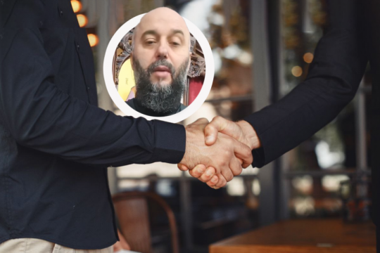 “MOLIM NAROD DA MI NE ČESTITA NOVU GODINU” : Otac Vladislav svojim “NE” čestitkama razotkrio lažnu pobožnost  (VIDEO)