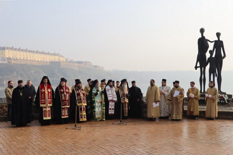 NOVI SAD JE DANAS STAO PRED SVOJE MRTVE: Sećanje na zločin koji ne sme da se zaboravi