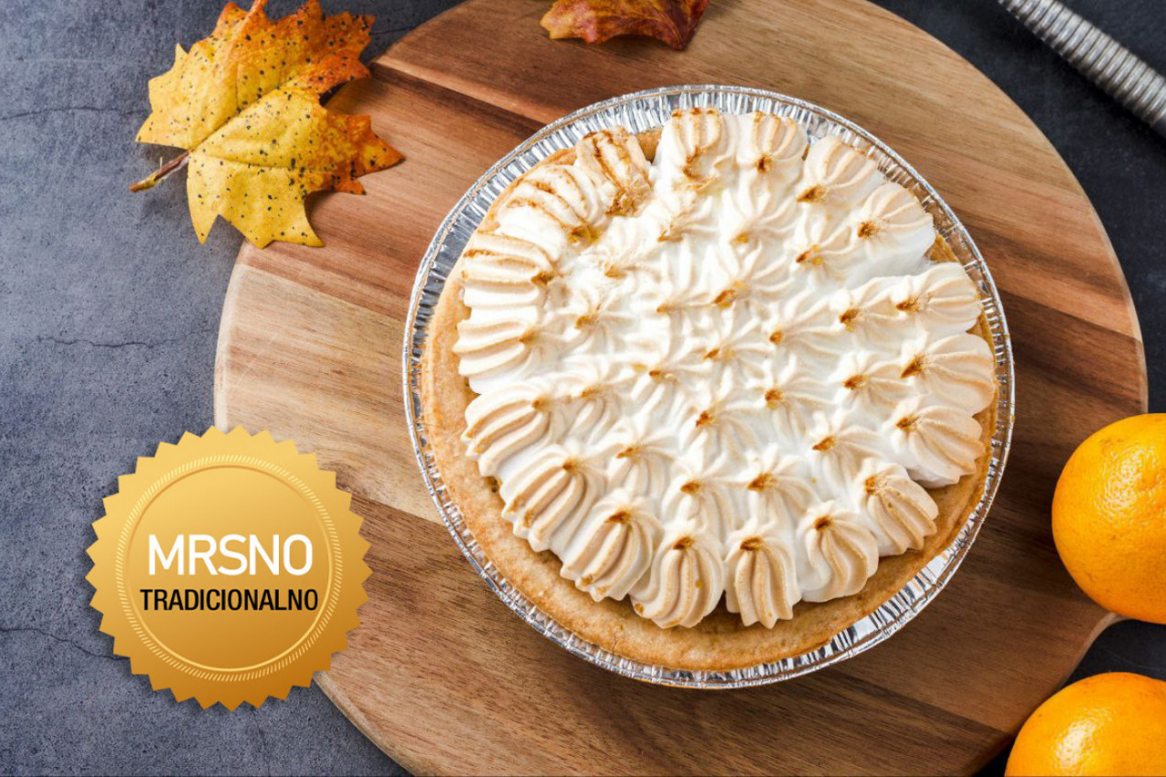 BOŽANSTVENI ZIMSKI KOLAČ KOJI SU PRAVILE BAKE KADA JE KUĆA PUNA: Izgleda svečano, jednostavno se sprema, a dugo pamti