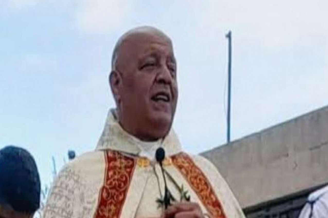 UBIJEN SVEŠTENIK DOK JE ŠTITIO SVOJE VERNIKE OD GRANATA: Odbio upozorenja da napusti crkvu i mučenički nastradao od izraelskih raketa