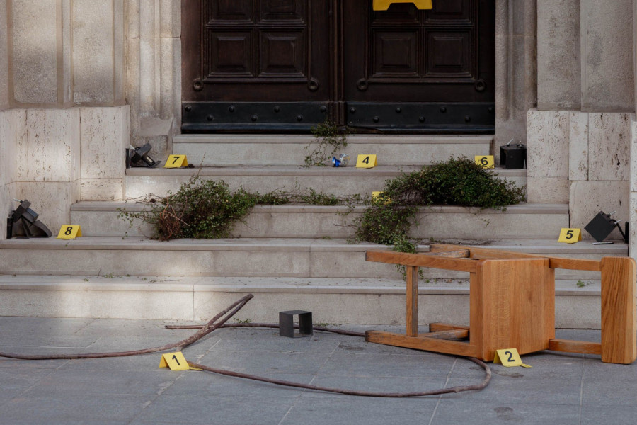 RVE FOTOGRAFIJE POLICIJSKOG UVIĐAJA OSKRNAVLJENE SRPSKE CRKVE U ZAGREBU: Duboka zabrinutost, tuga i uznemirenost - poručuju iz Eparhije