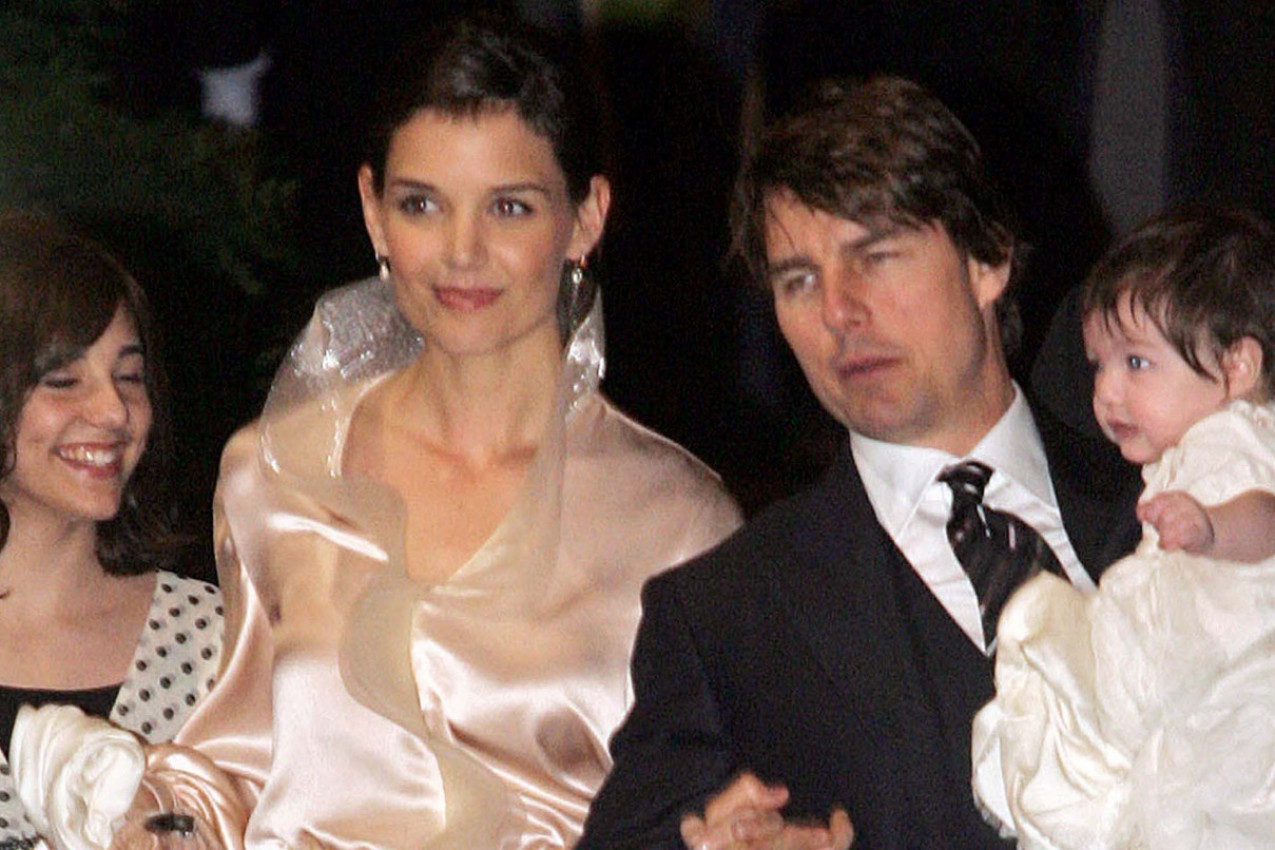 KAKO JE BIVŠA ŽENA TOMA KRUZA SPASLA NJIHOVU ĆERKU IZ KANDŽI SAJENTOLOŠKE CRKVE: Holivudska priča s velikom senkom tajne