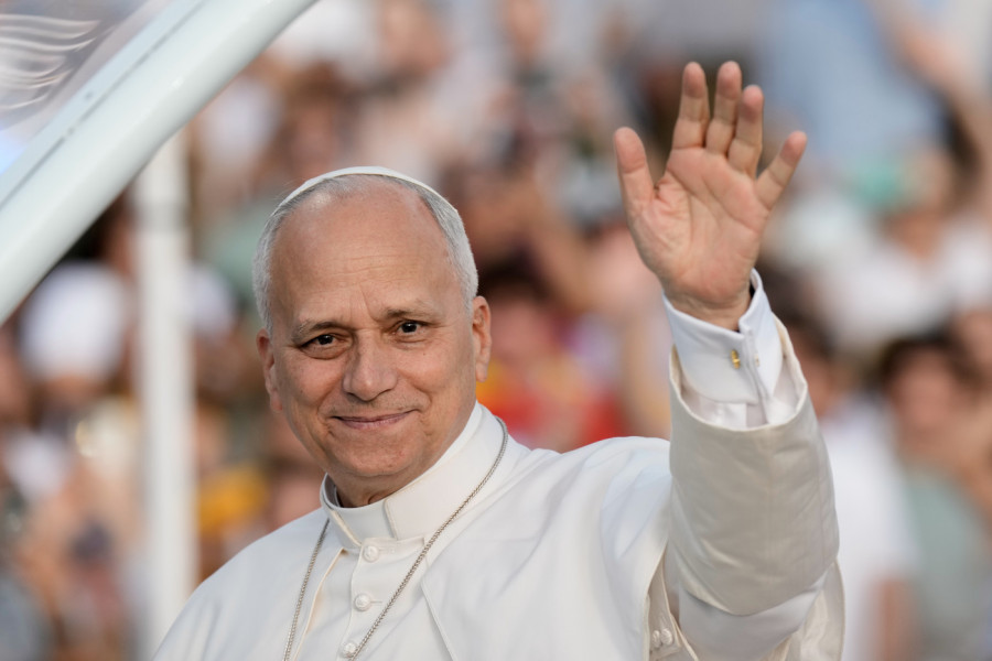 PAPA LAV POSLE OPERACIJE POSLAO PRVU PORUKU VERNICIMA: Zahvalio na molitvama, pa uputio poseban apel porodicama