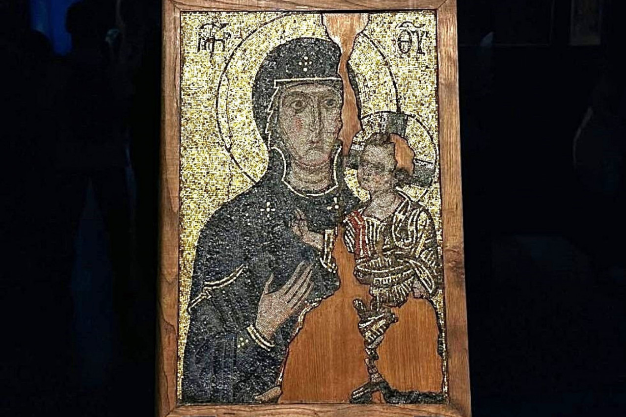 IKONA BOGORODICE PRED KOJOM SE UPOKOJIO SVETI SIMEON MIROTOČIVI PRVI PUT U BEOGRADU