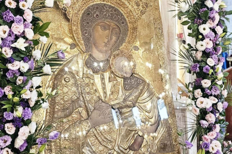 USKORO VELIKI CRKVENO-NARODNI SABOR NA NOVOM BEOGRADU: U čast čudotvorne ikone Bogorodice Stradalne