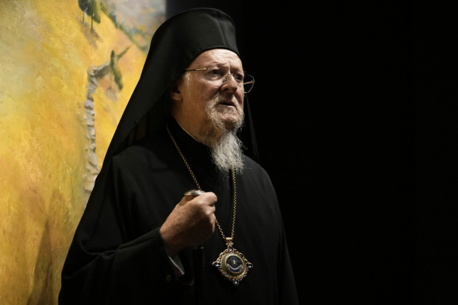 "ANATEMA! ANATEMA! ANATEMA!" INCIDENT U BUGARSKOJ: Vernici povicima dočekali patrijarha Vartolomeja, 10 vladika bojkotovalo bogosluženje