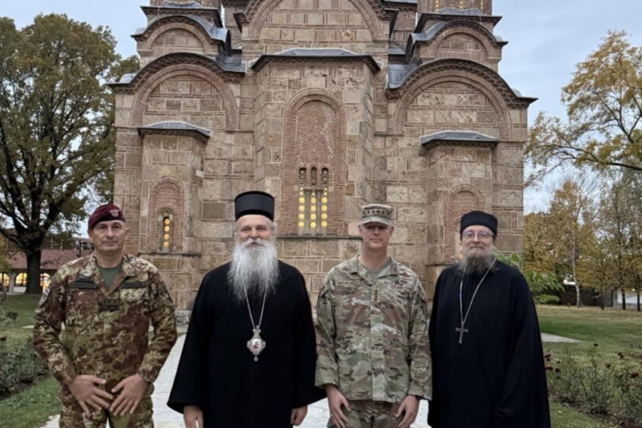 NAJVIŠI KOMANDANTI NATO-A U GRAČANICI: Mitropolit Teodosije izneo ključne poruke o položaju Srba i svetinja